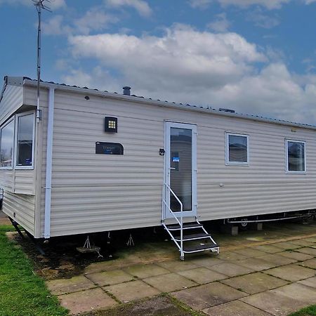 8 Berth Caravan For Hire At Manor Park Near To A Great Beach Ref 23041C Hunstanton Zewnętrze zdjęcie